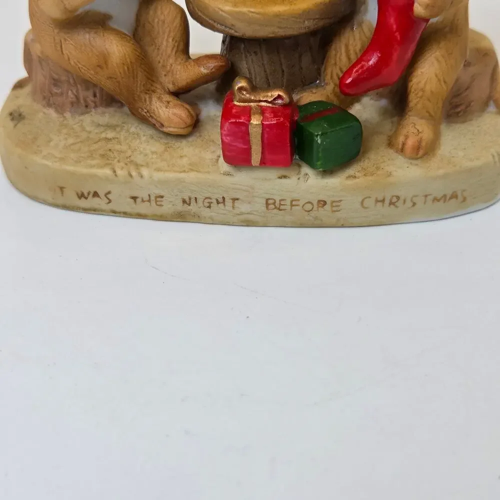 Enesco charming holiday